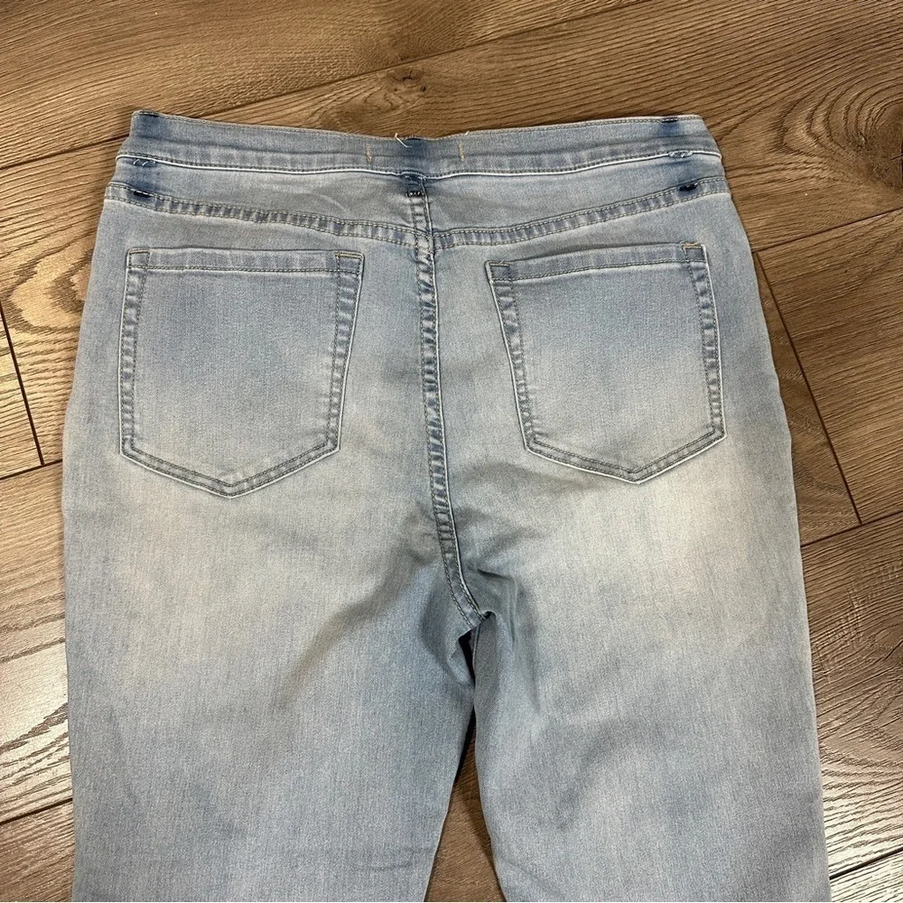 Free People Denim Light Wash Straight Leg high waisted Jeans size 30